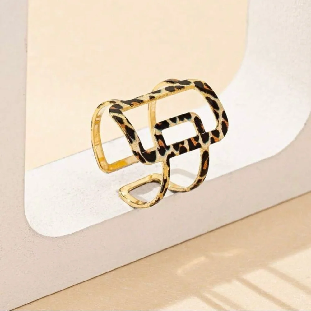 Leopard Print Gold Geometric Statement Ring